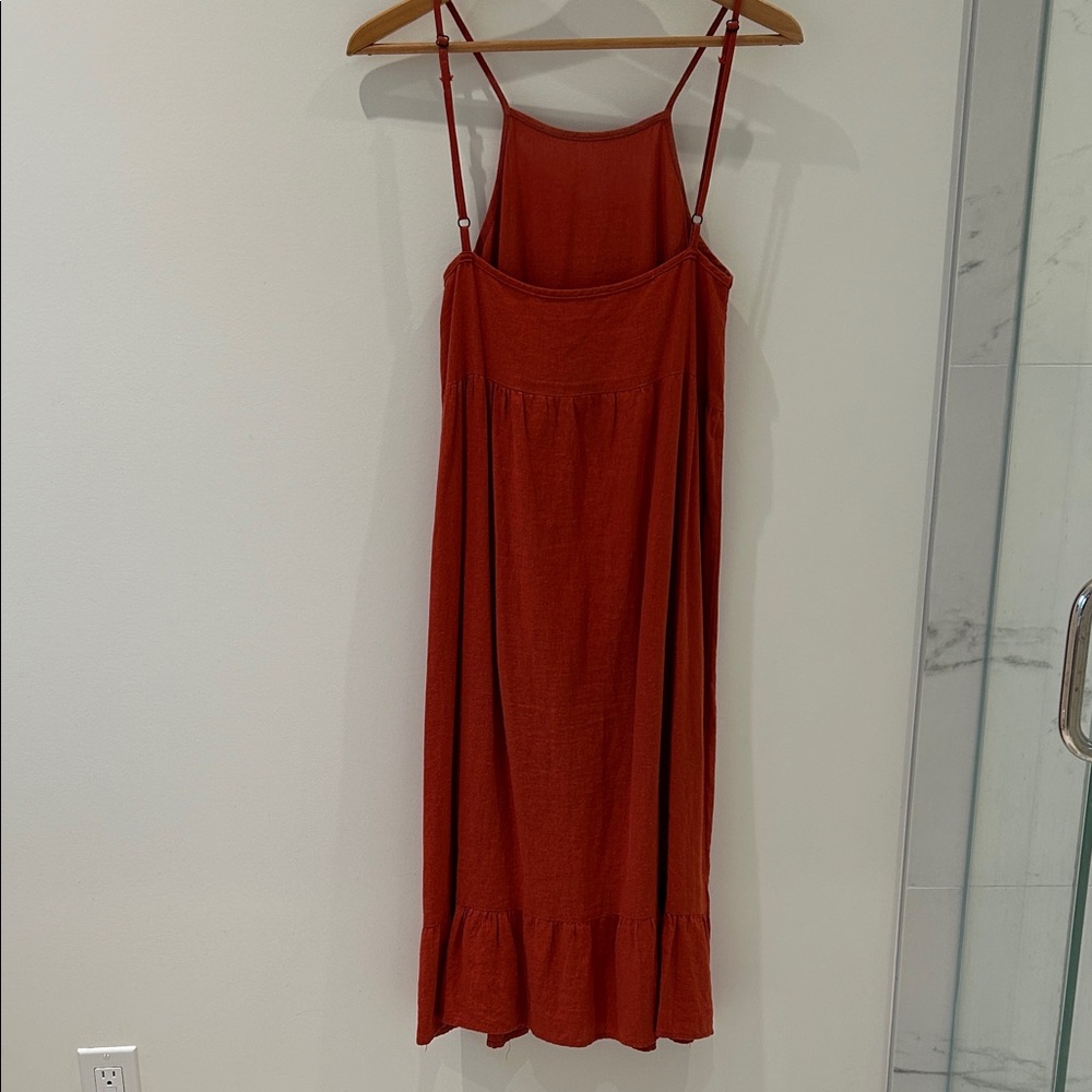 100% Linen Terracotta Midi Dress by UOs Urban Renewal - Picture 4 of 15